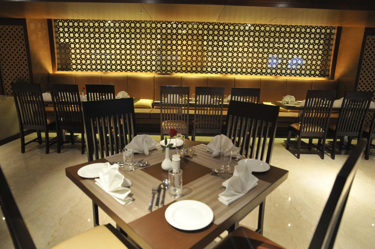 Hotel Royale Lalit Jaipur